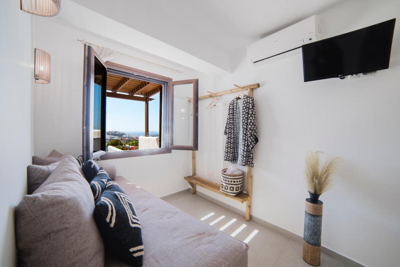 Petros Studios & Suites Naxos City Екстер'єр фото