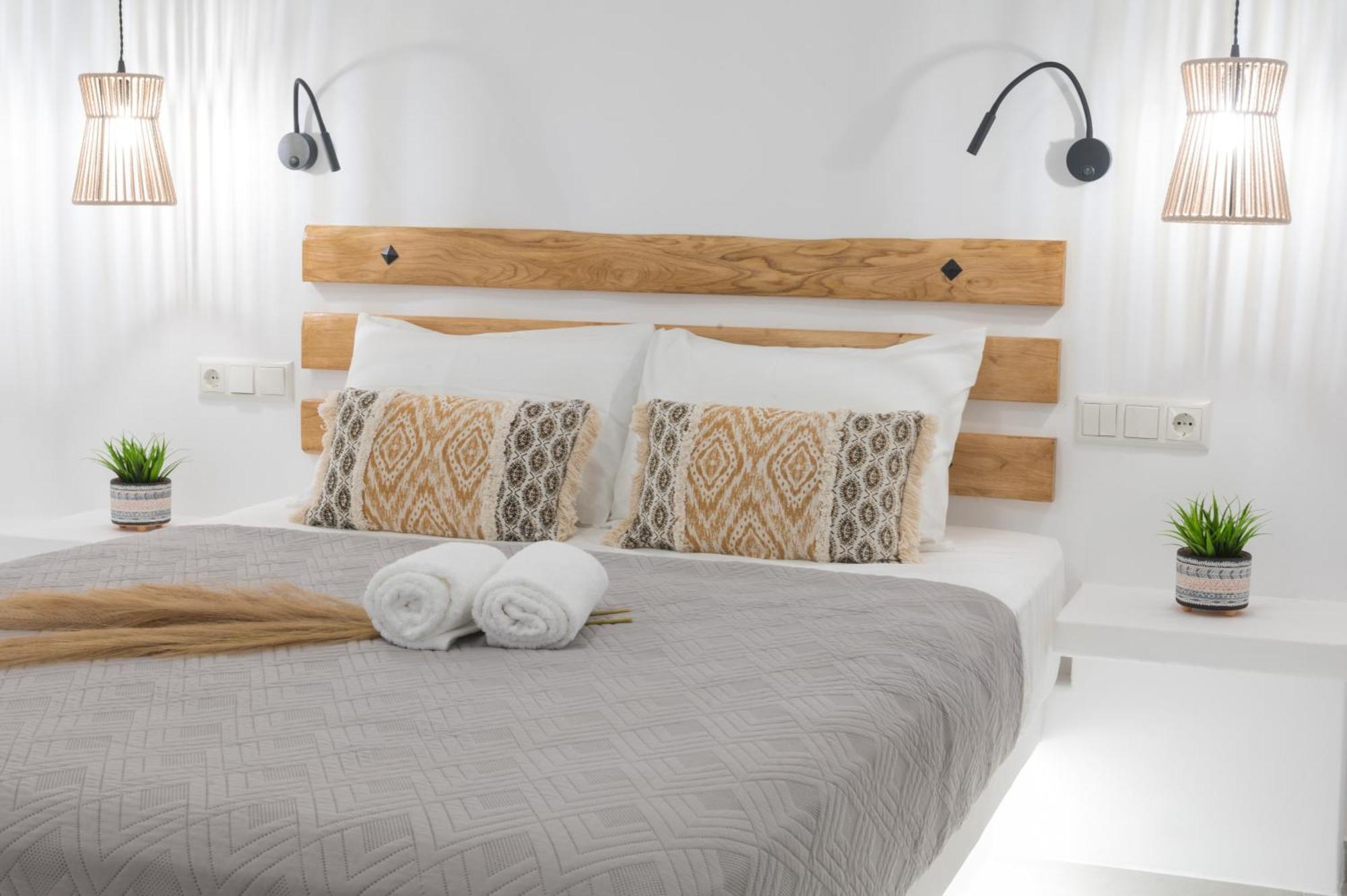 Petros Studios & Suites Naxos City Номер фото